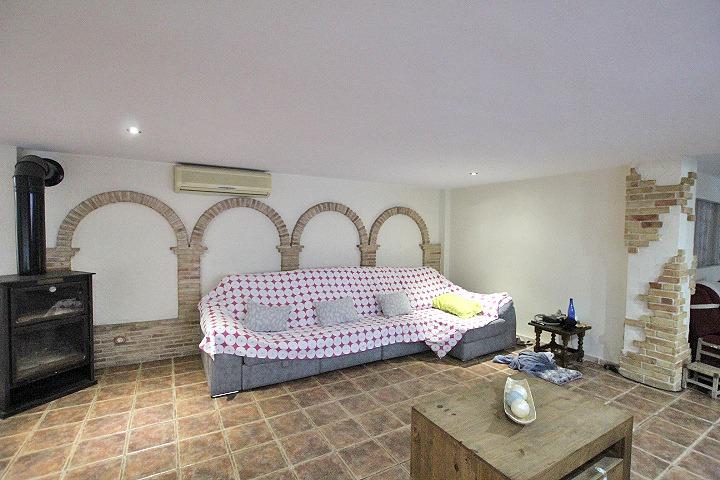 Living room in villa for sale in Formentera del Segura