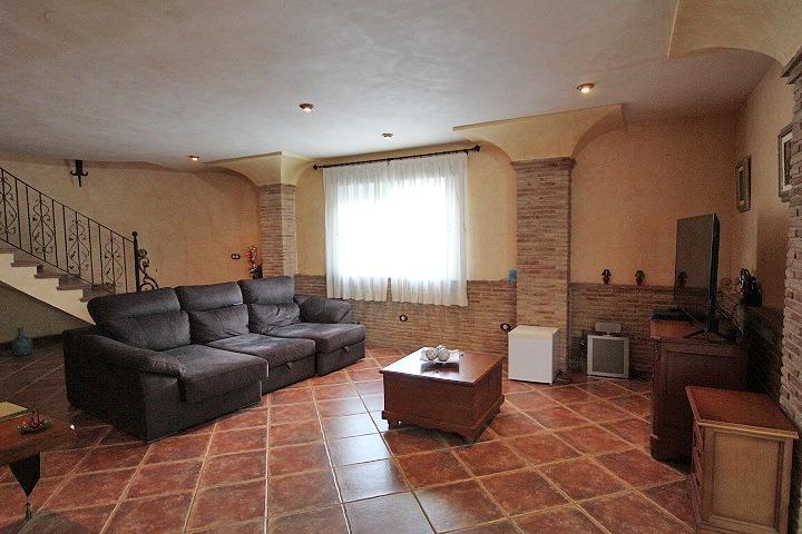 Dining area in villa for sale in Formentera del Segura