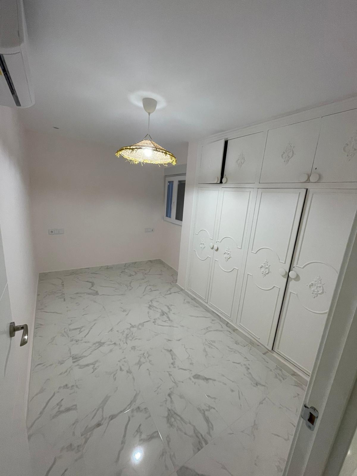 Living room in apartment for sale in Torrevieja