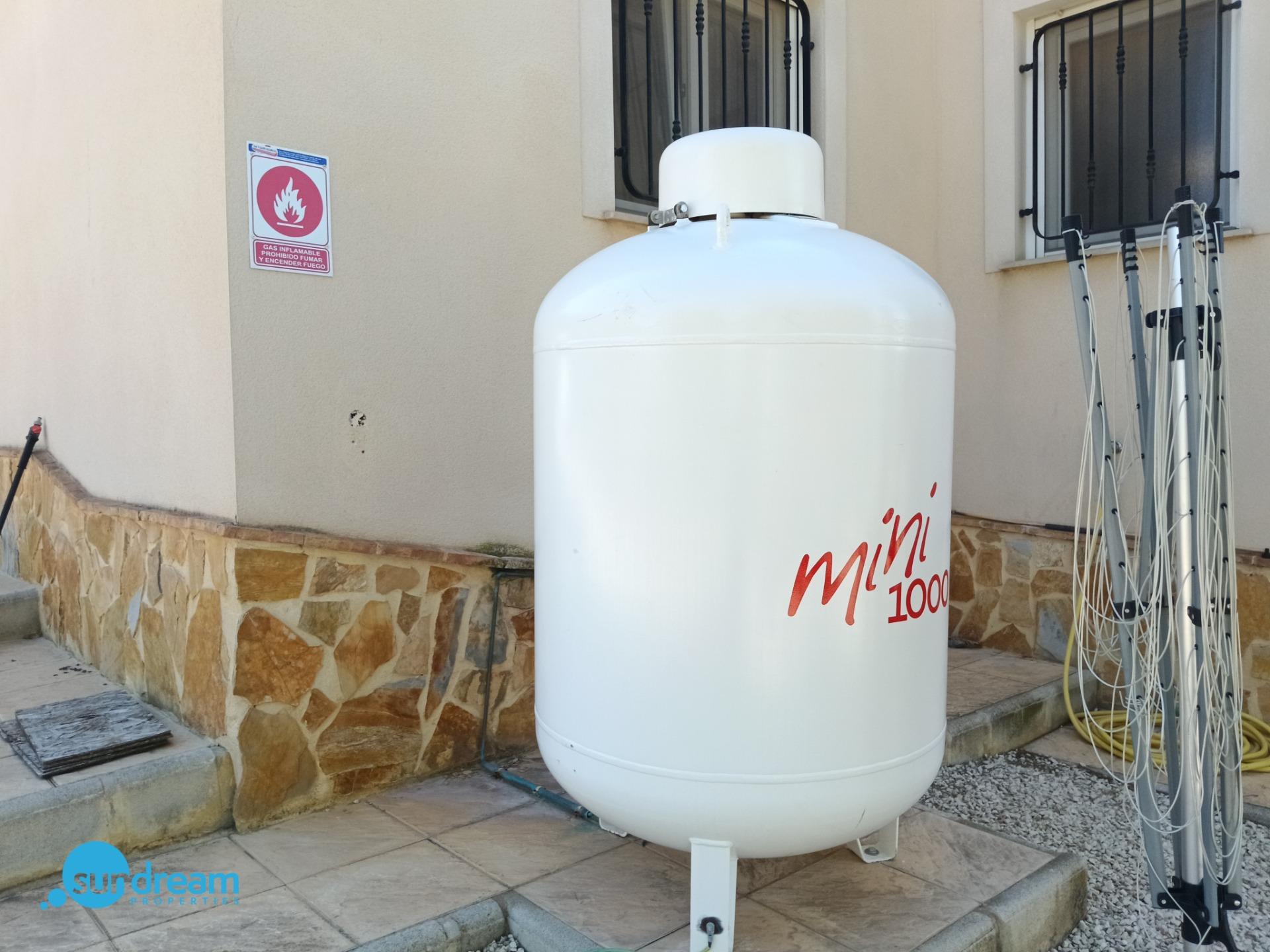 Living room in villa for sale in Abanilla