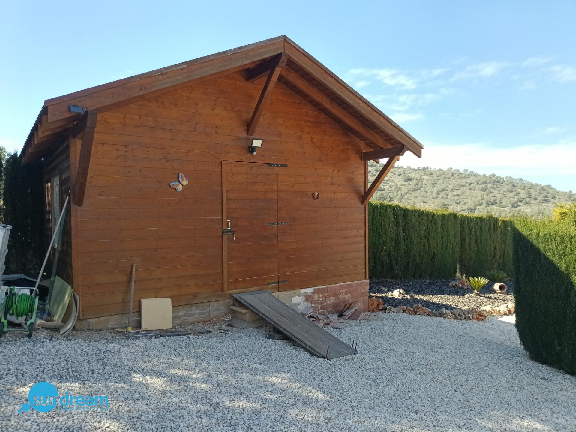 Dining area in villa for sale in Abanilla