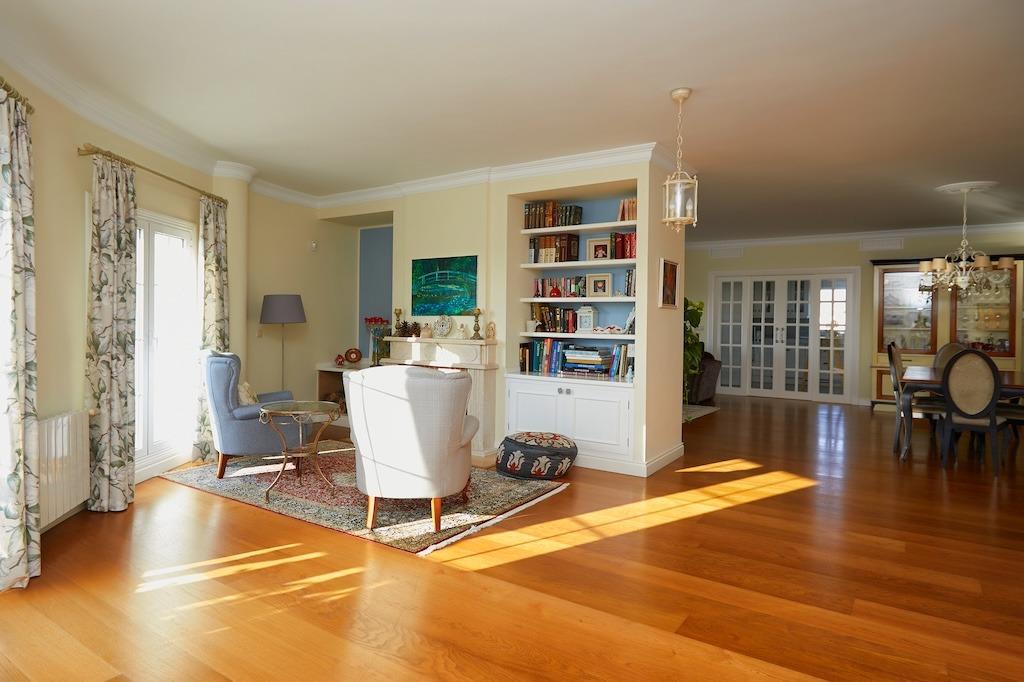 Living room in villa for sale in Rojales