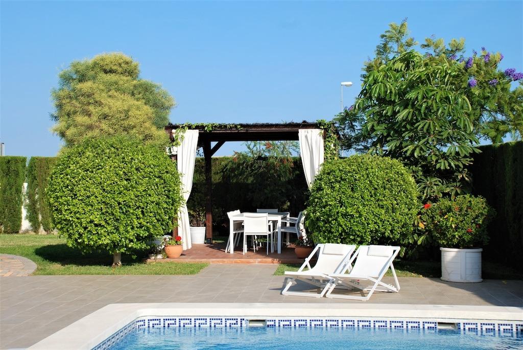 Bathroom in villa for sale in Rojales
