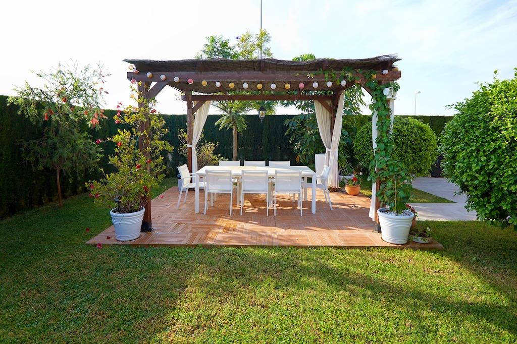 Living room in villa for sale in Rojales