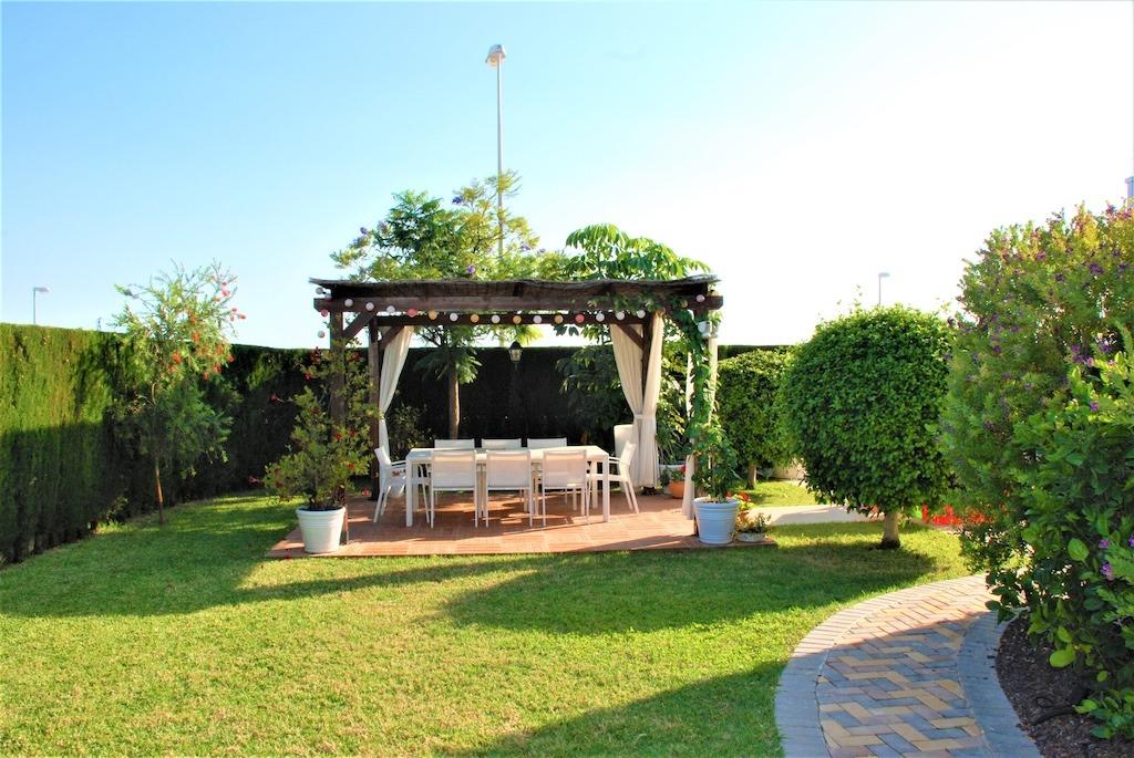 Kitchen in villa for sale in Rojales
