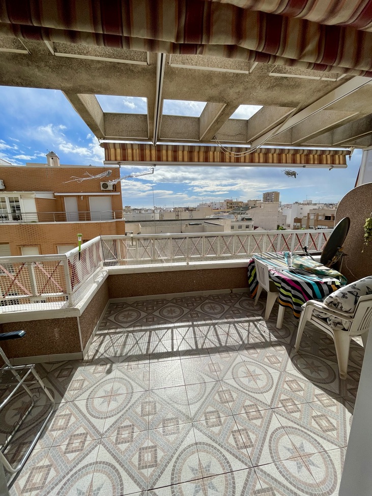 Dining area in penthouse for sale in Torrevieja