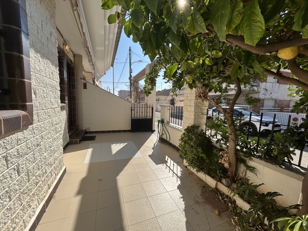 Exterior view in terraced for sale in Torre de La Horadada
