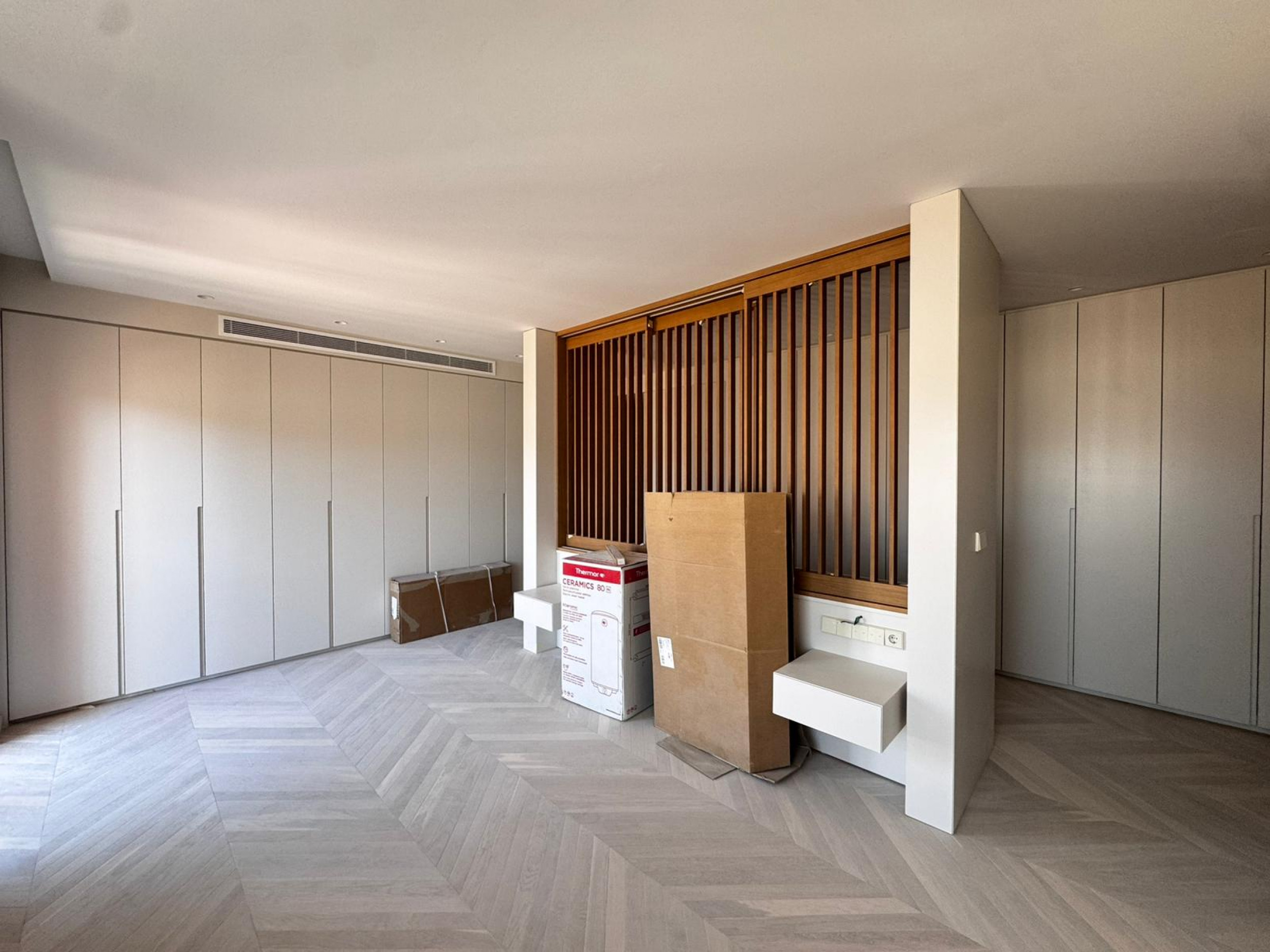 Dining area in penthouse for sale in Cartagena