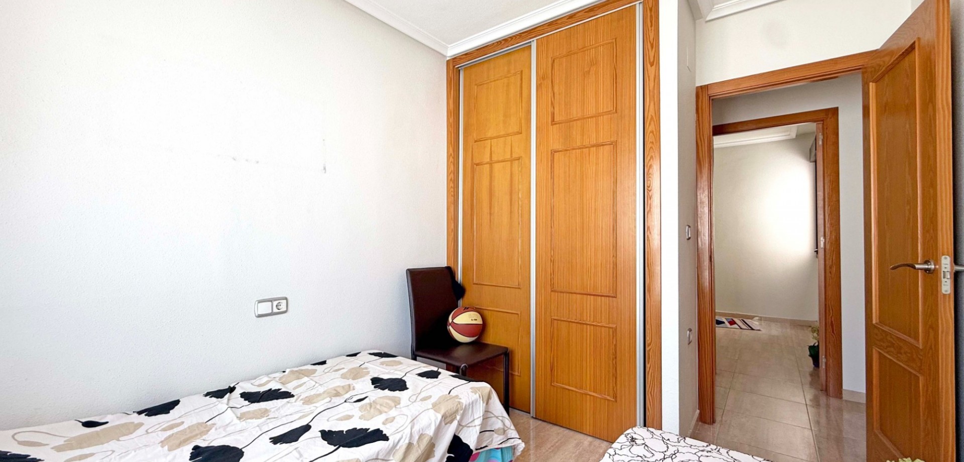 Living room in apartment for sale in Torrevieja