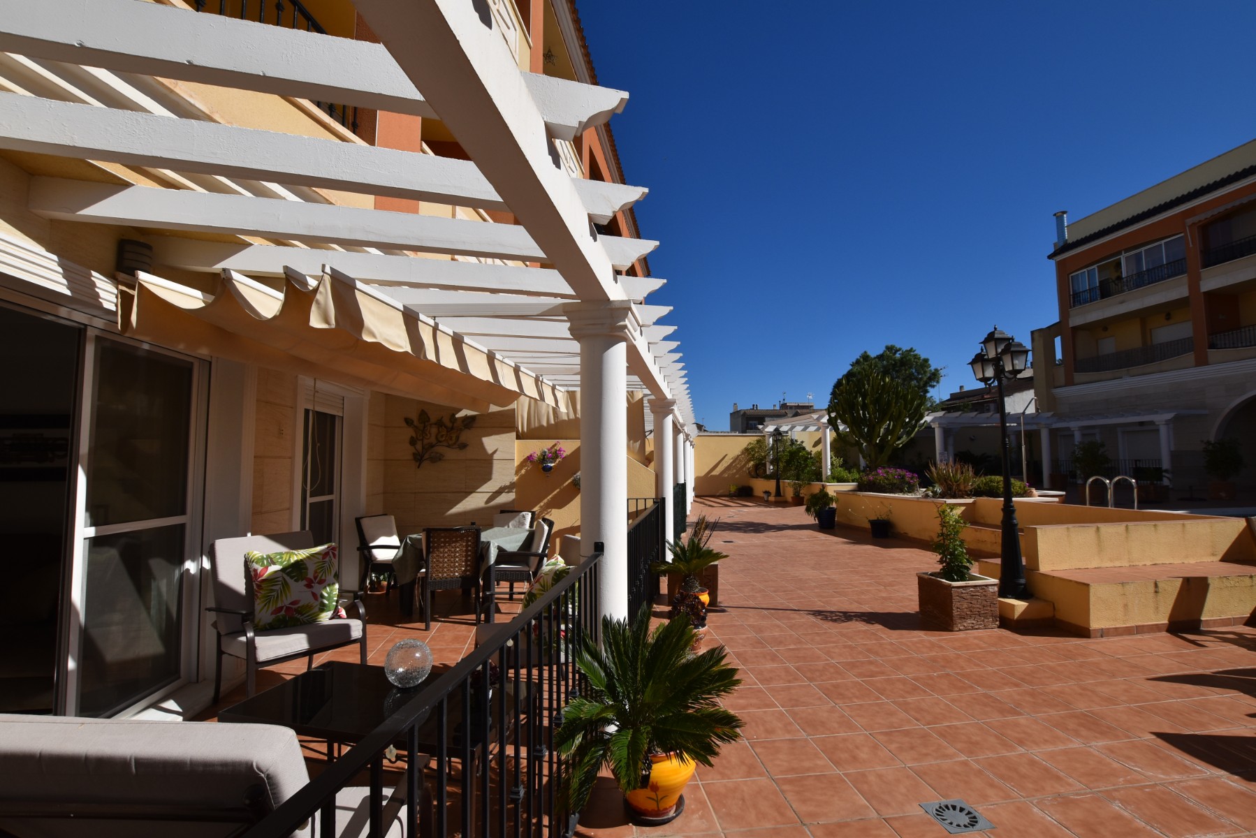 Terrace in apartment for sale in Algorfa