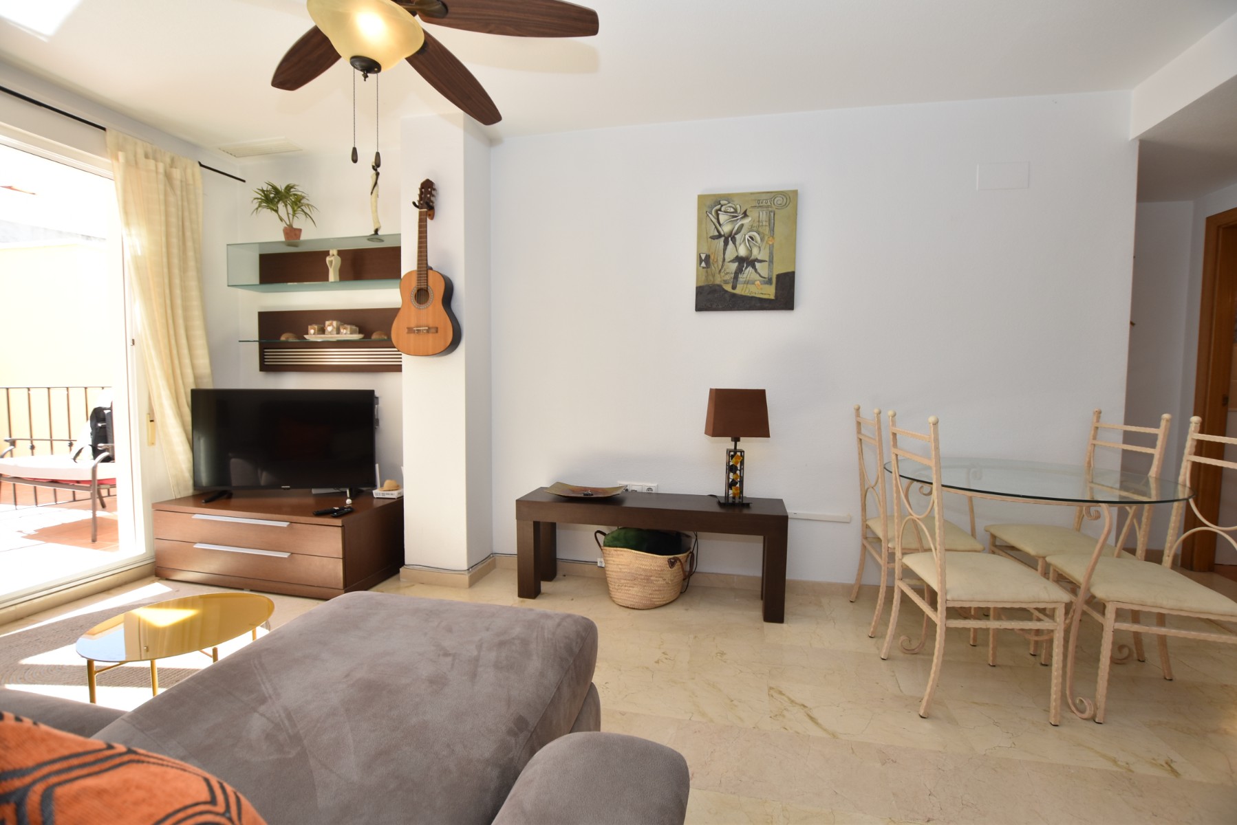 Garden in apartment for sale in Algorfa