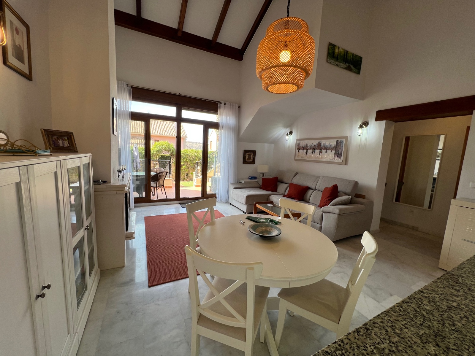 Master bedroom in bungalow for sale in Algorfa