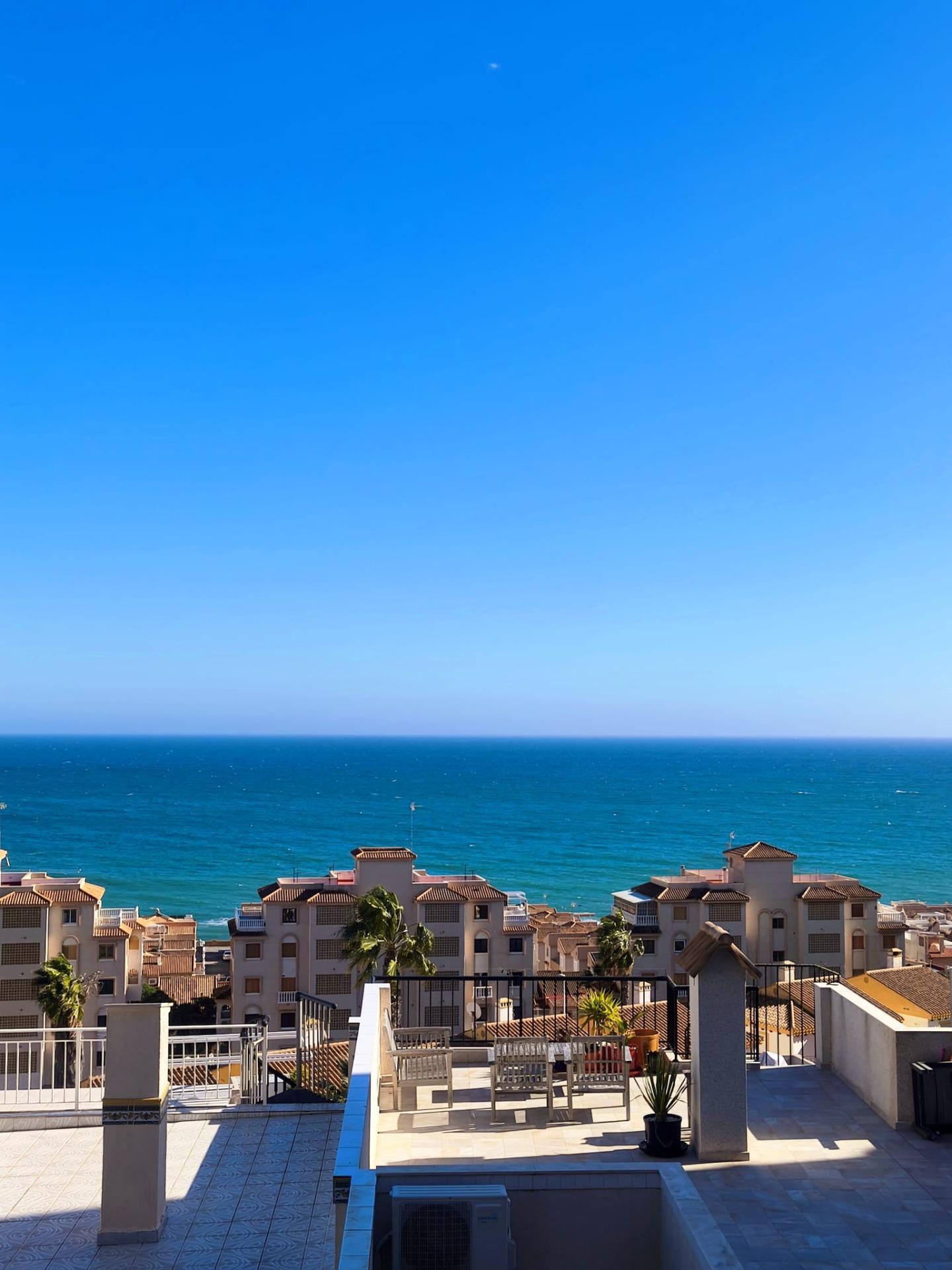 Living room in apartment for sale in Torrevieja