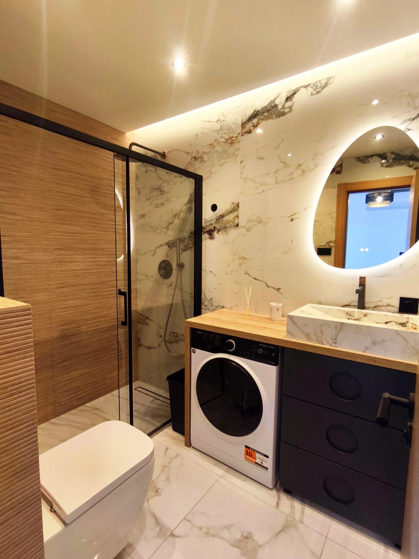 Bedroom in apartment for sale in Torrevieja