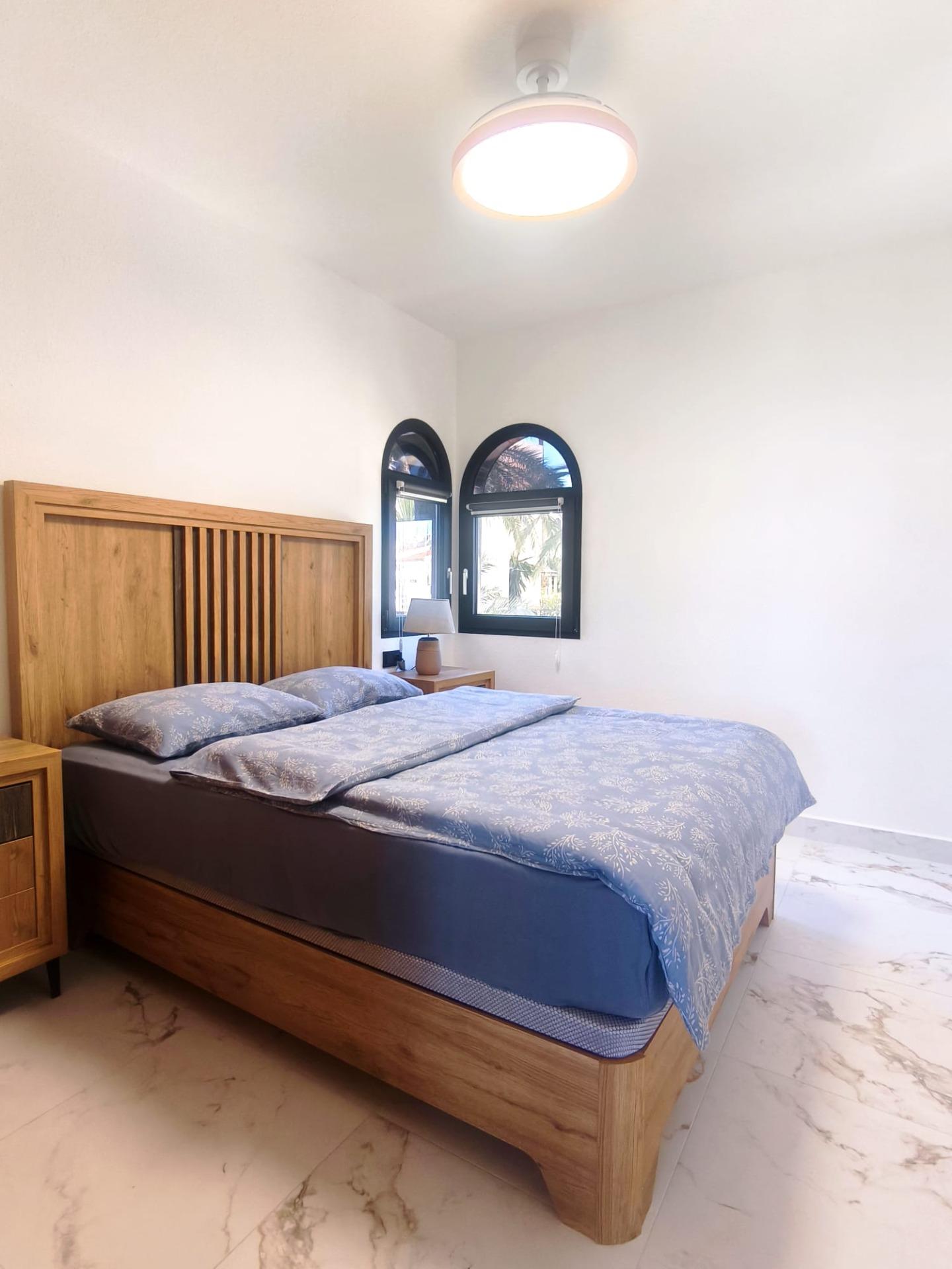 Master bedroom in apartment for sale in Torrevieja