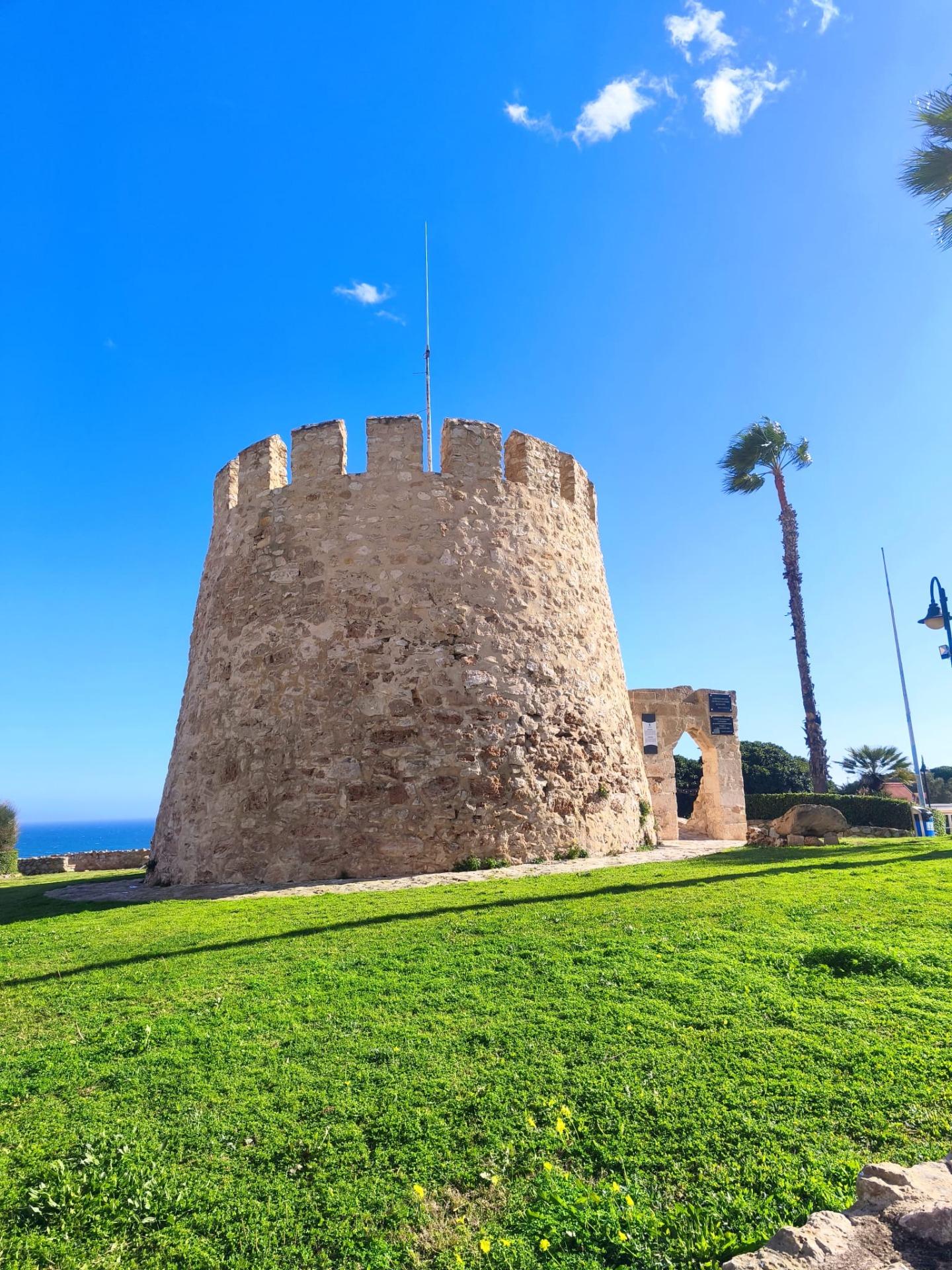 Master bedroom in apartment for sale in Torrevieja
