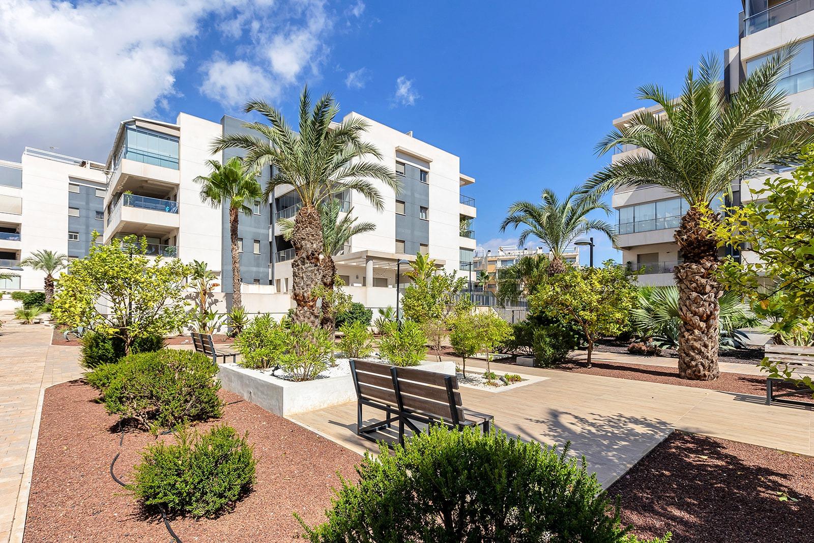 Living room in apartment for sale in Orihuela Costa