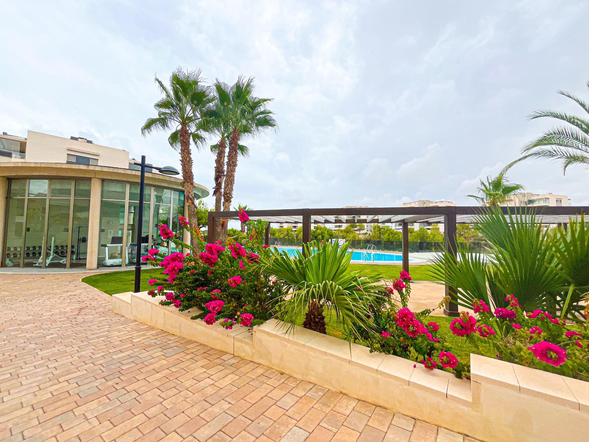 Master bedroom in apartment for sale in Orihuela Costa