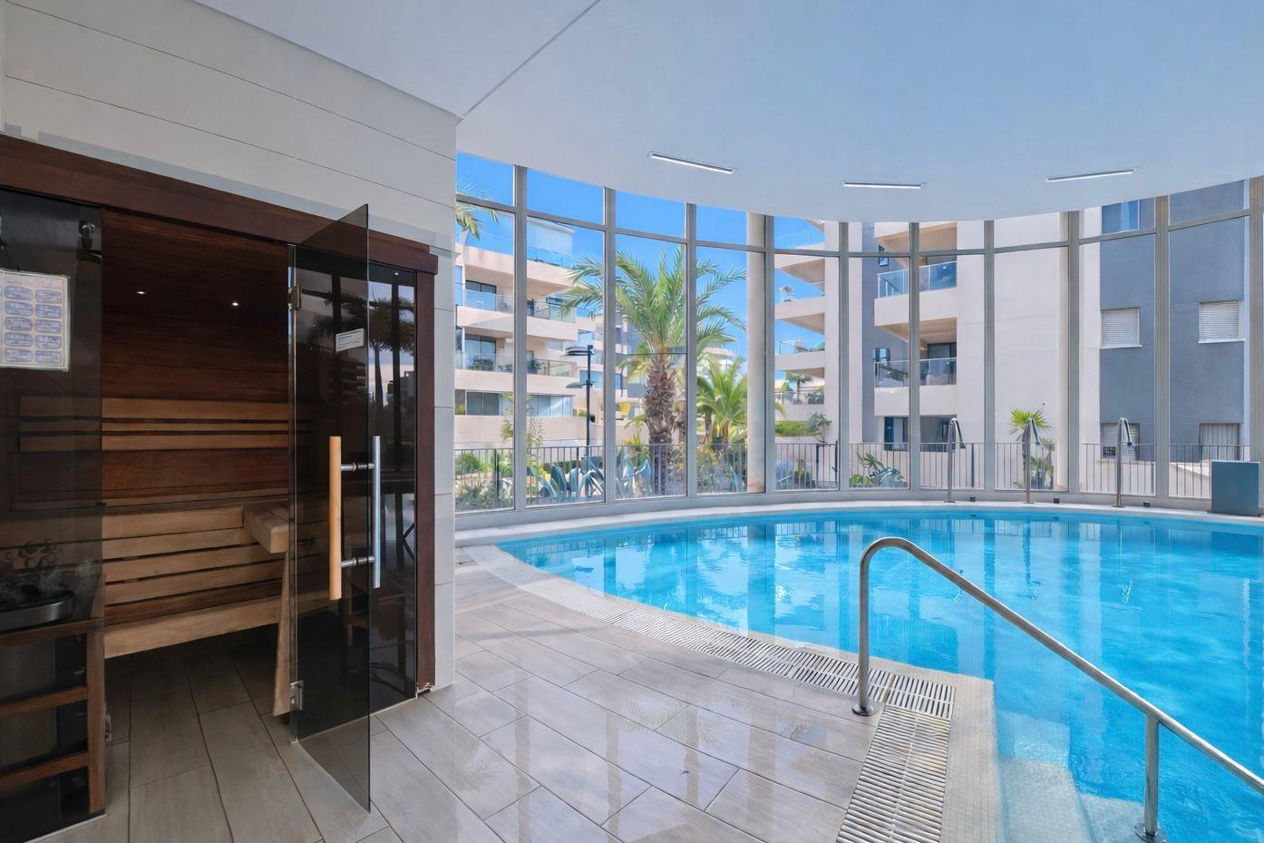 Garden in apartment for sale in Orihuela Costa