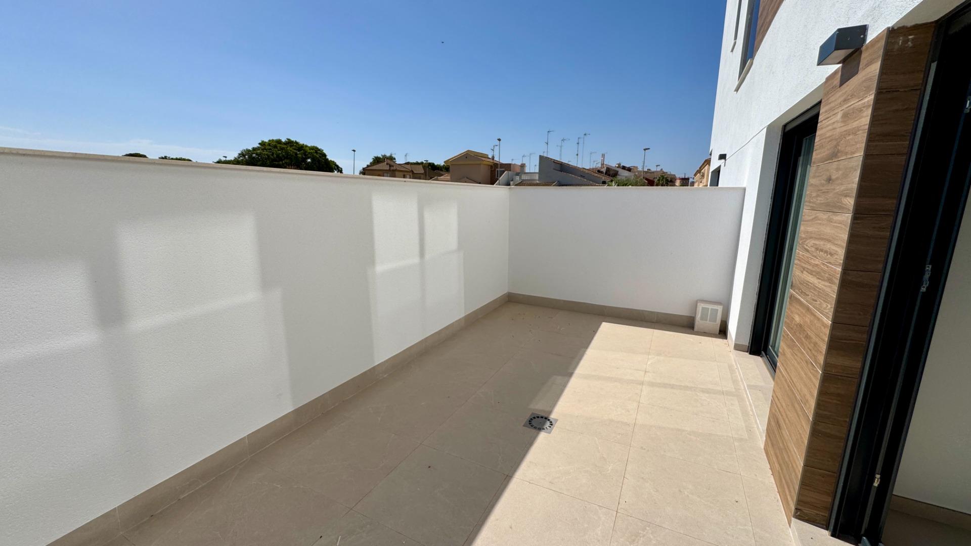 Kitchen in bungalow for sale in San Pedro del Pinatar