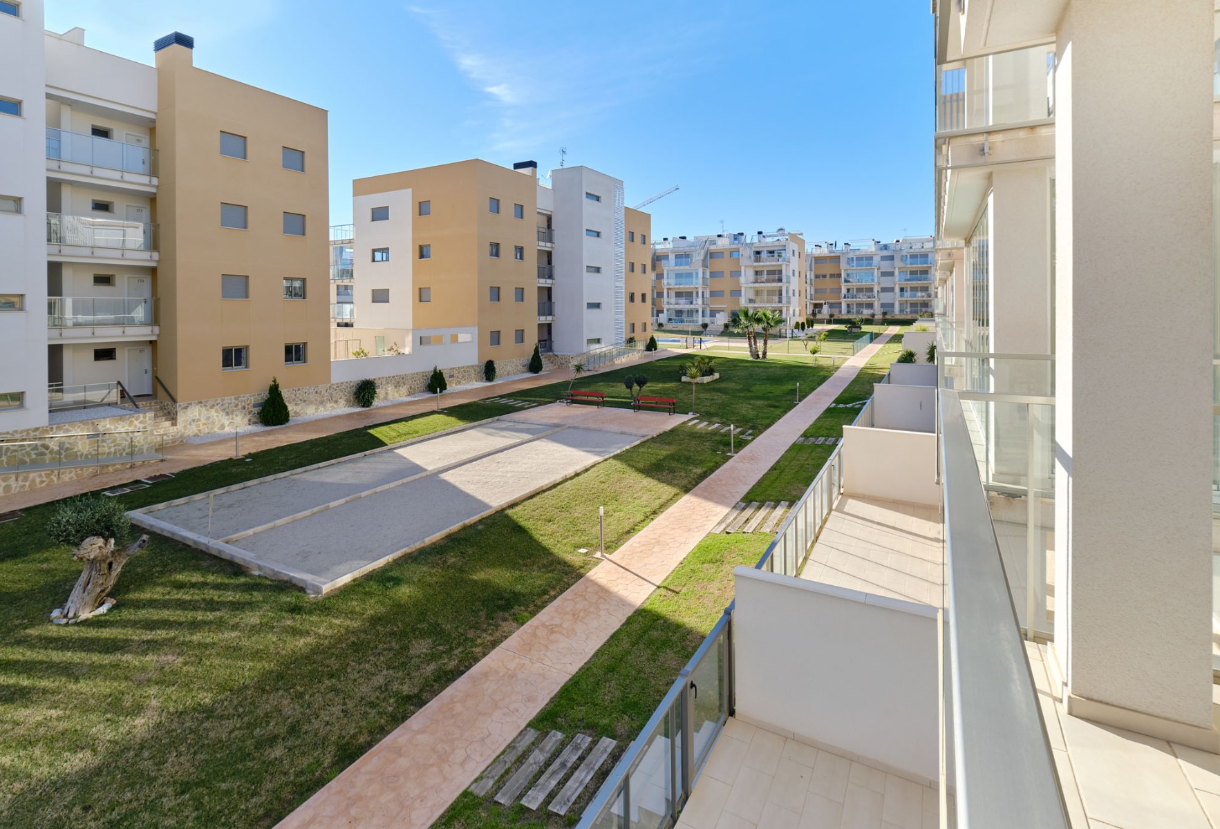 Dining area in apartment for sale in Orihuela Costa