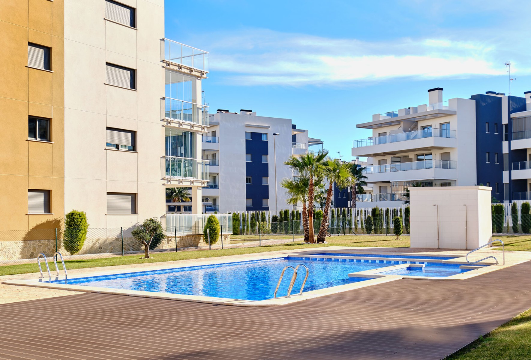 Kitchen in apartment for sale in Orihuela Costa