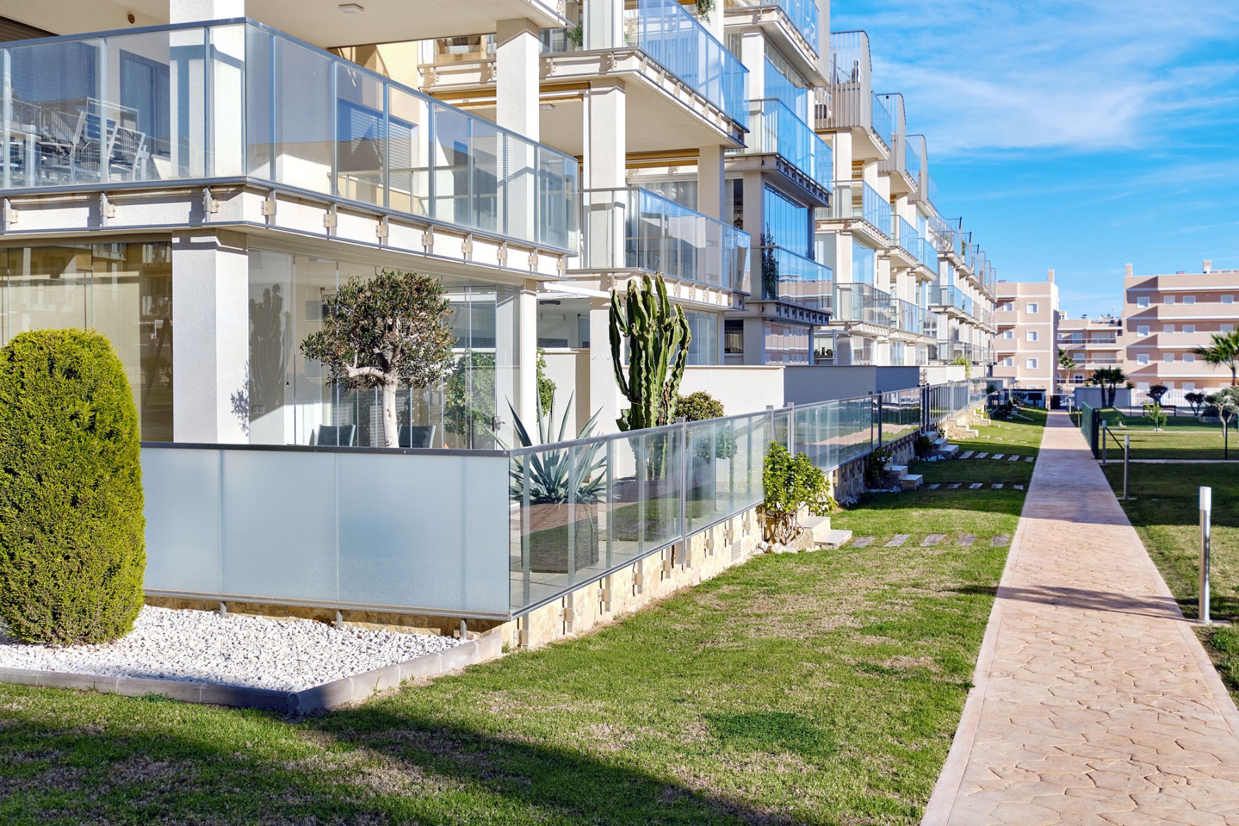 Master bedroom in apartment for sale in Orihuela Costa