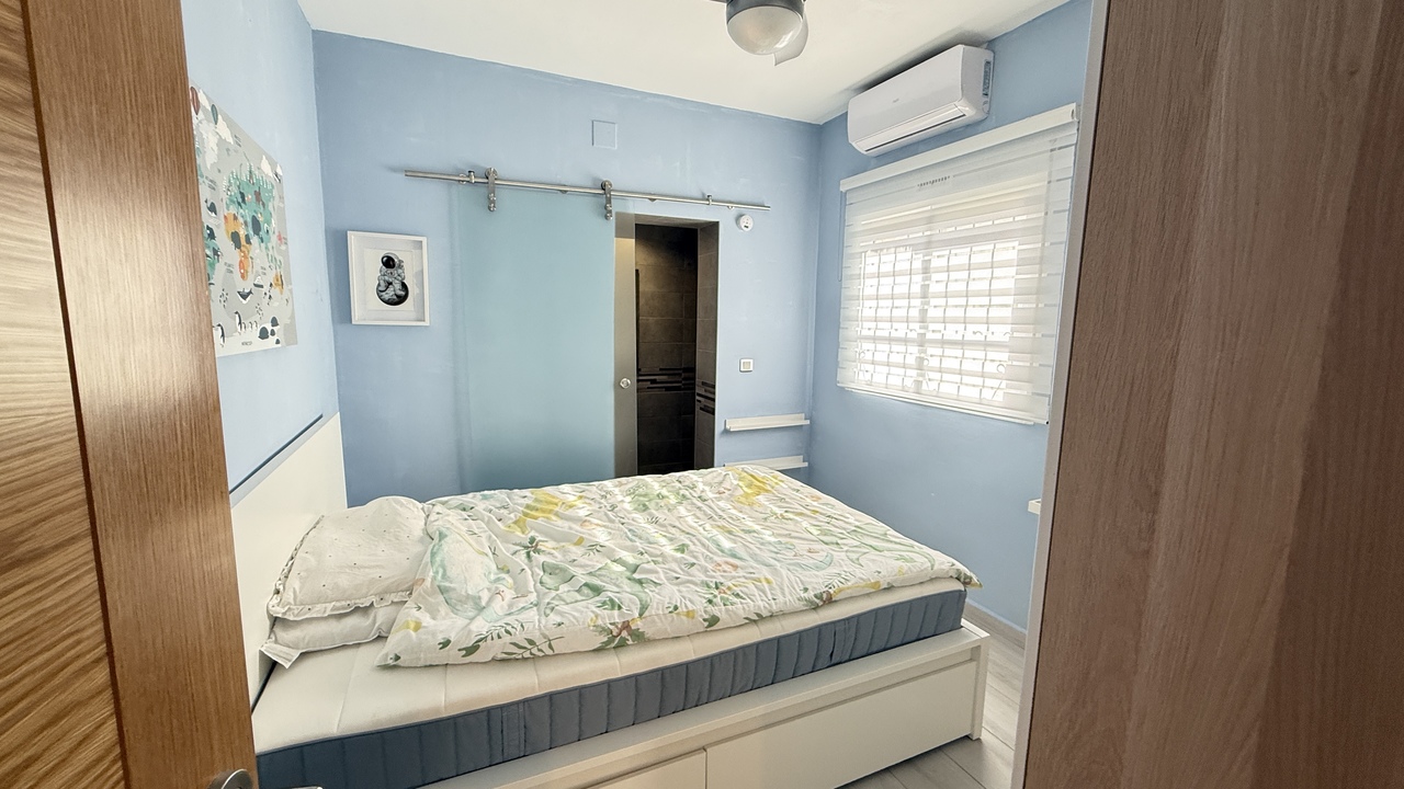 Terrace in villa for sale in Villamartin