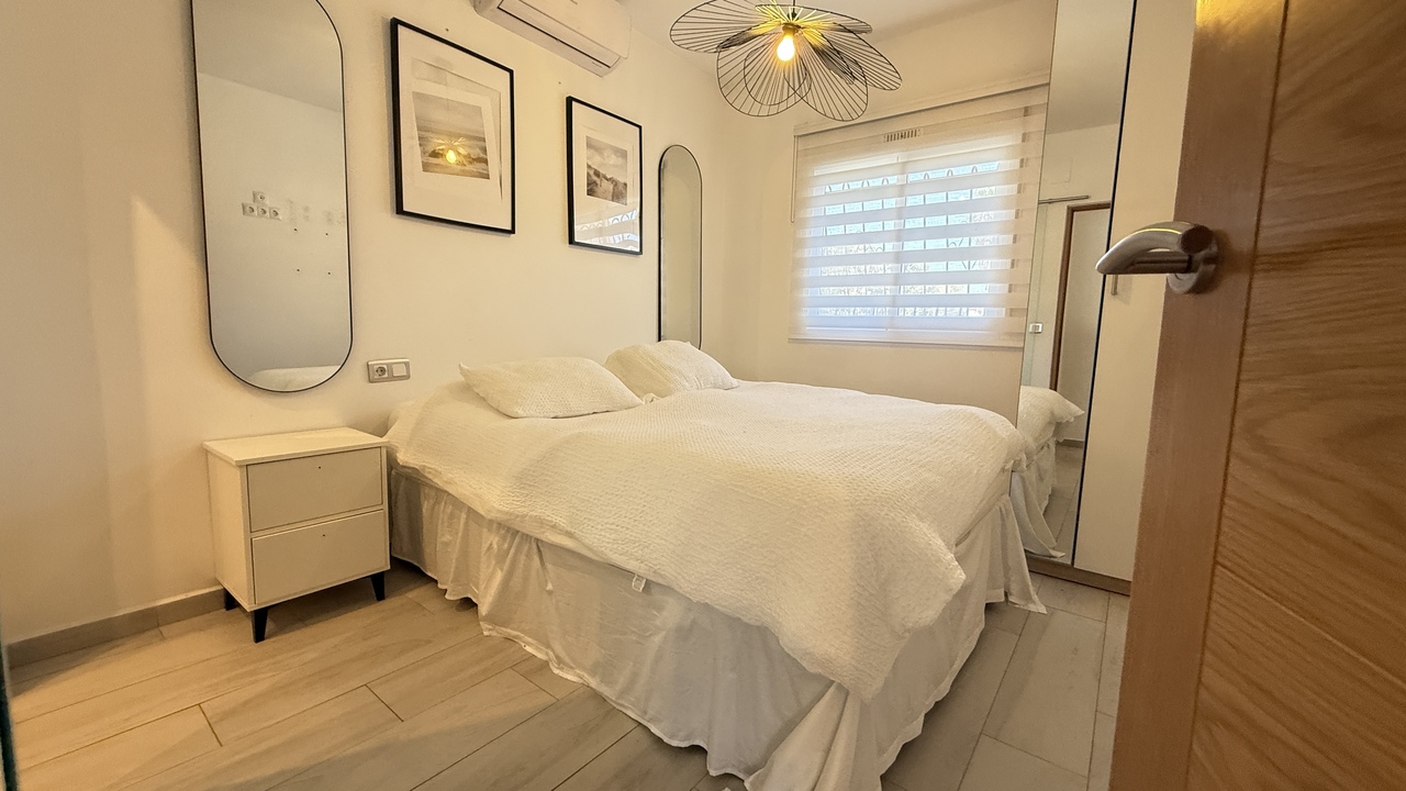Bathroom in villa for sale in Villamartin