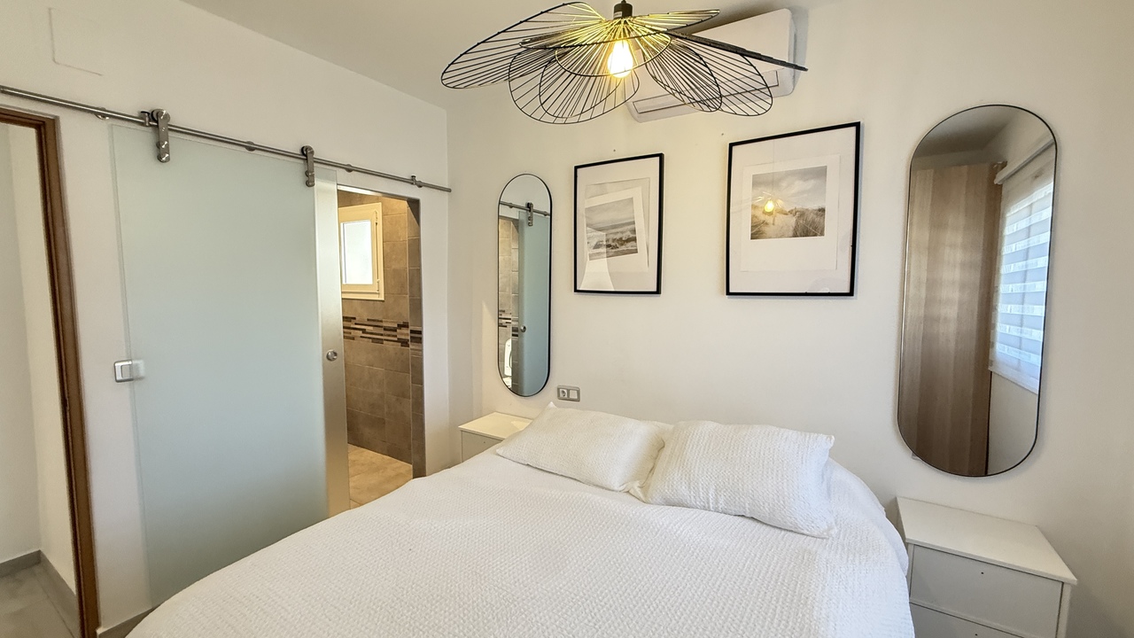 Terrace in villa for sale in Villamartin