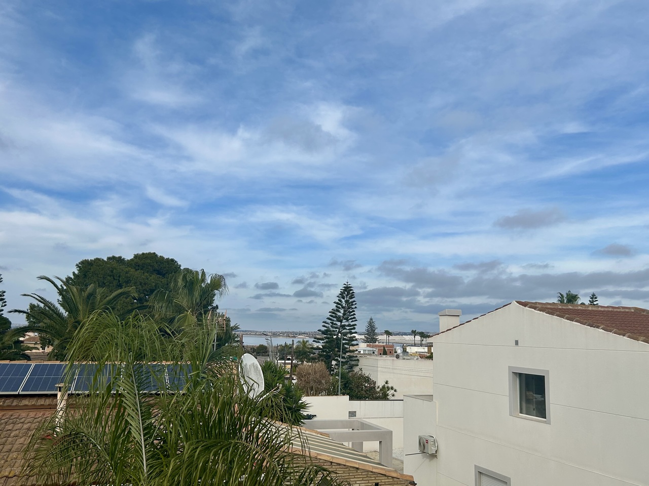 Kitchen in villa for sale in Los Balcones