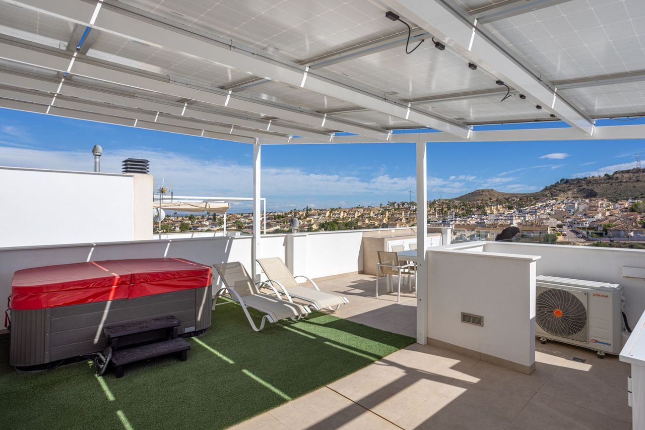 Bedroom in villa for sale in Benijofar