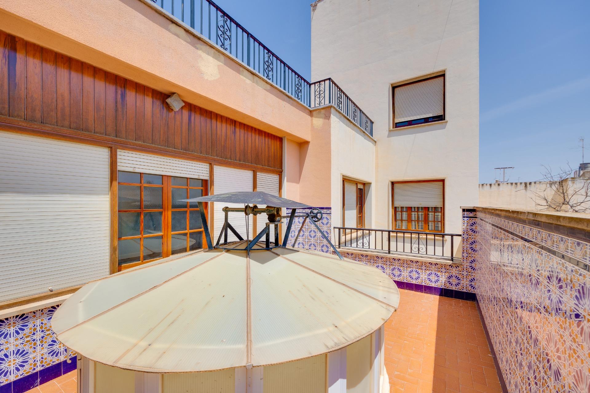 Bedroom in finca for sale in Callosa de Segura