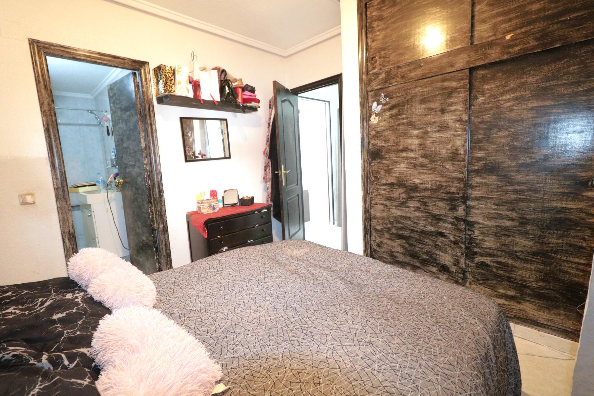 Kitchen in apartment for sale in Torrevieja