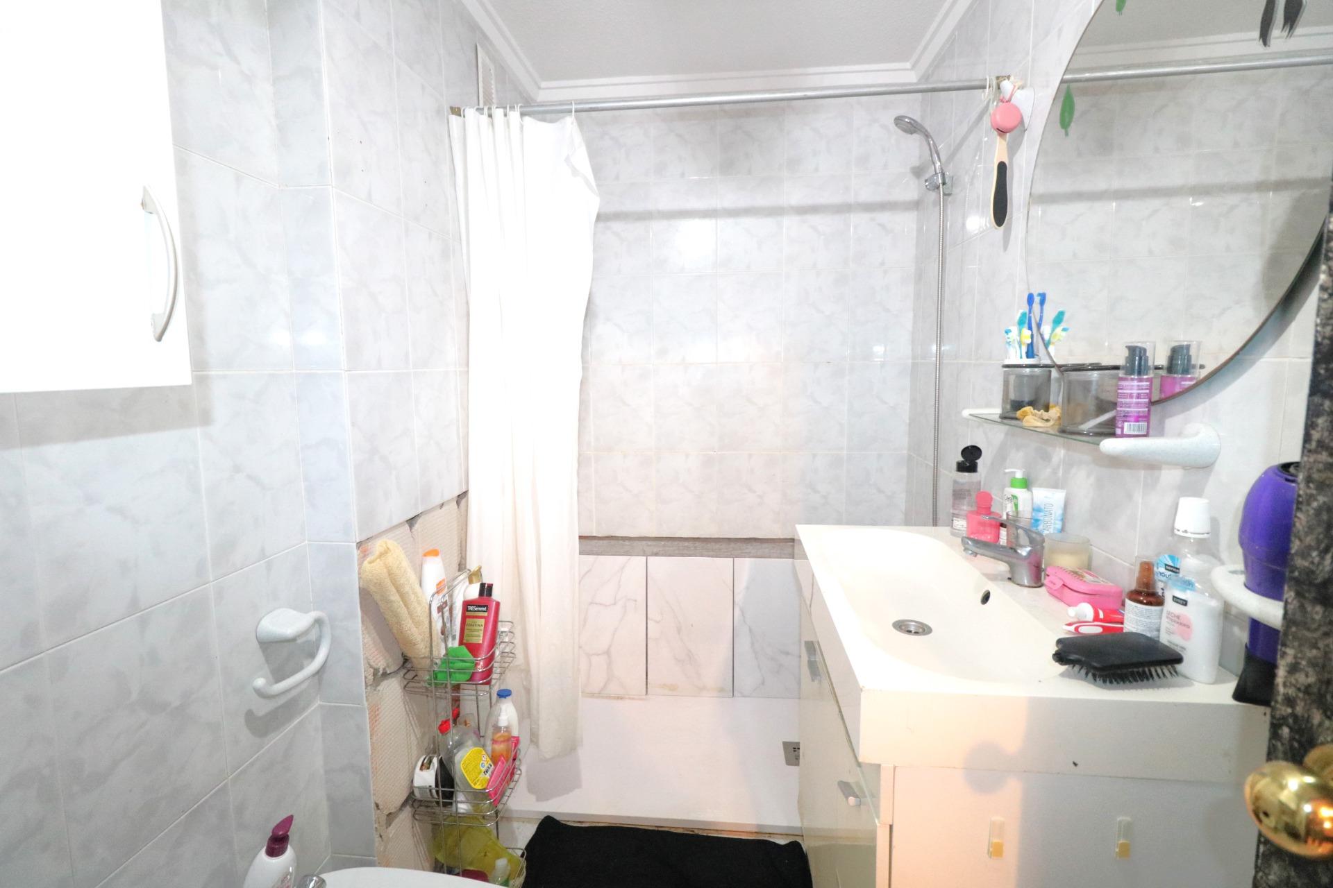 Master bedroom in apartment for sale in Torrevieja