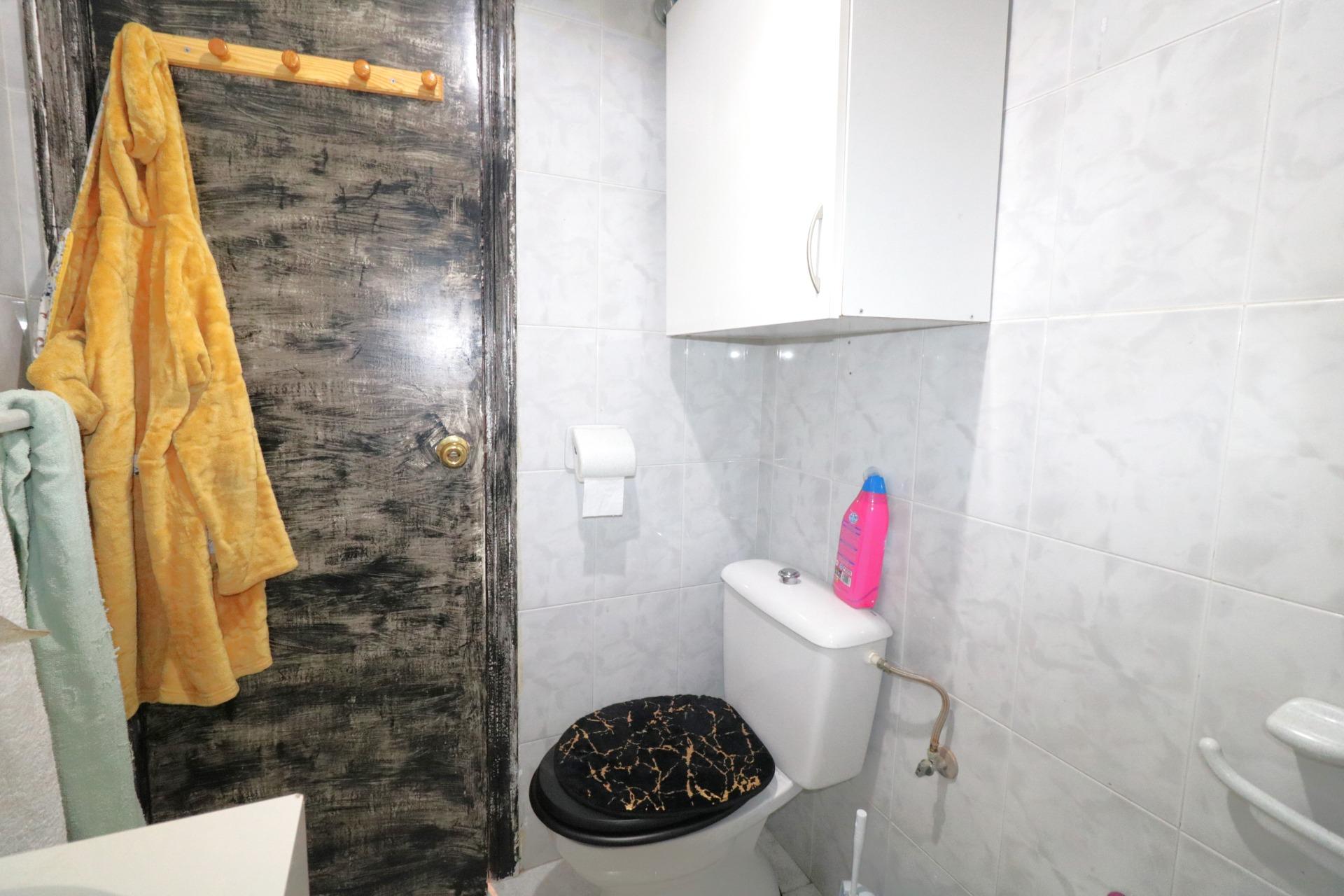 Bathroom in apartment for sale in Torrevieja