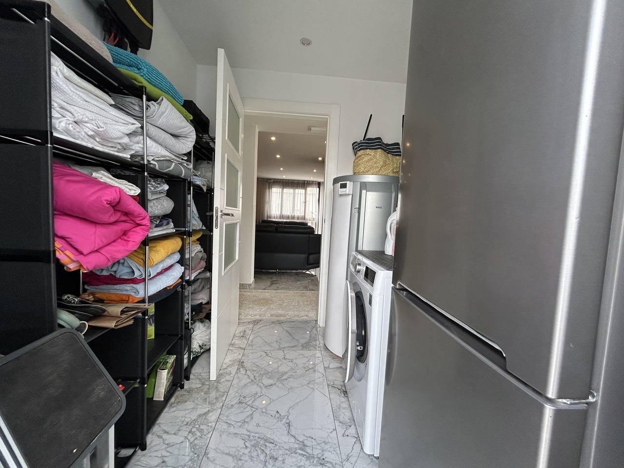 Garden in villa for sale in Los Balcones