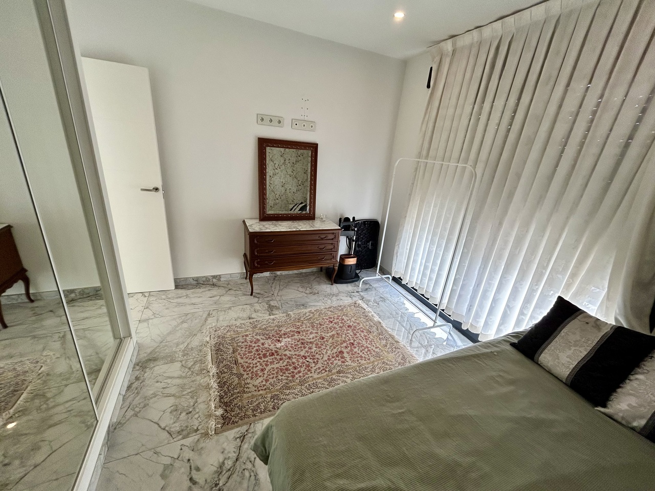 Pool area in villa for sale in Los Balcones