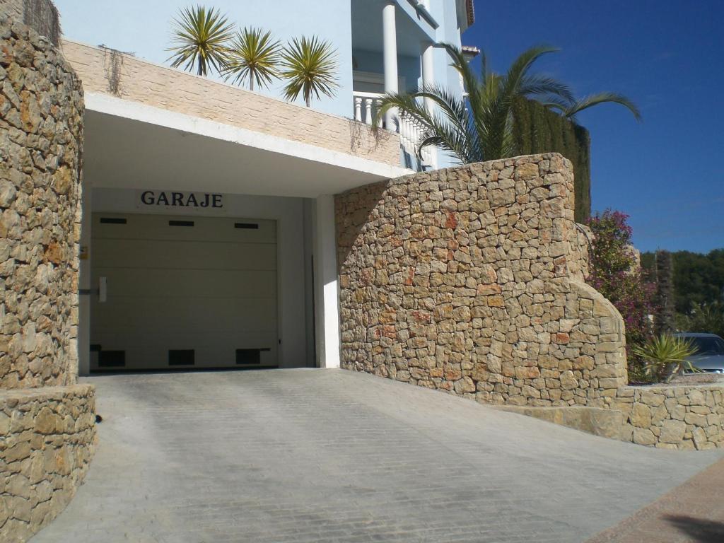Master bedroom in apartment for sale in Benissa