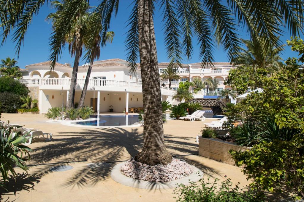 Living room in apartment for sale in Benissa