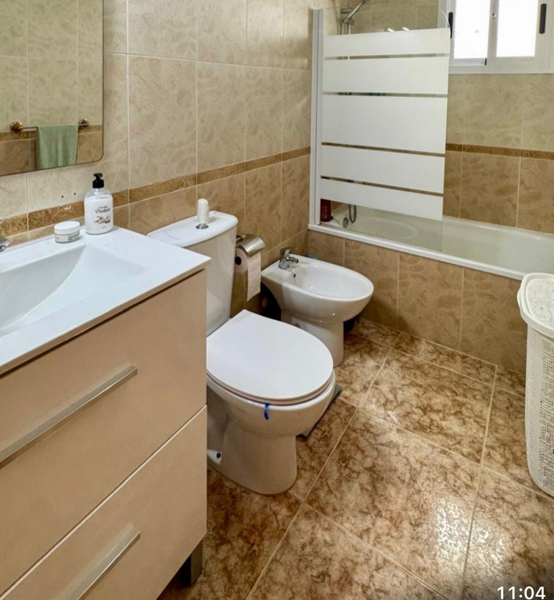 Bedroom in bungalow for sale in Orihuela Costa