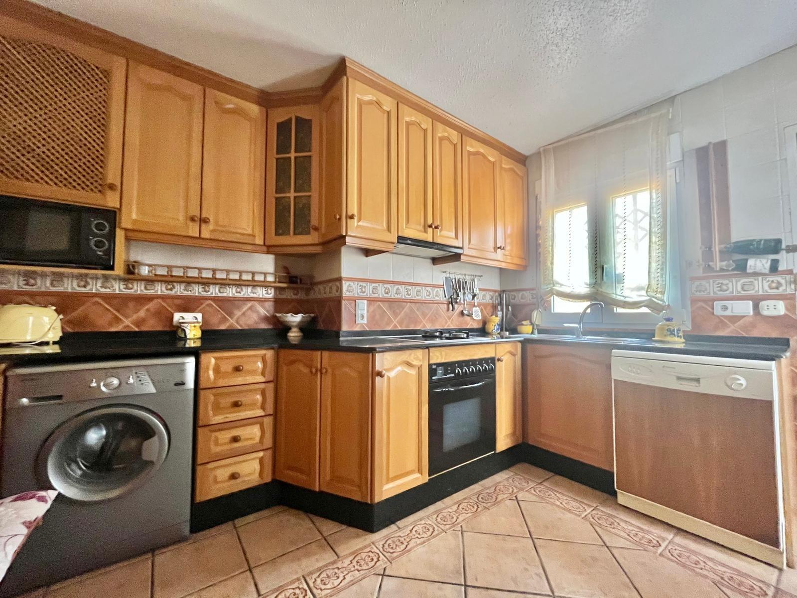 Bathroom in villa for sale in Torrevieja