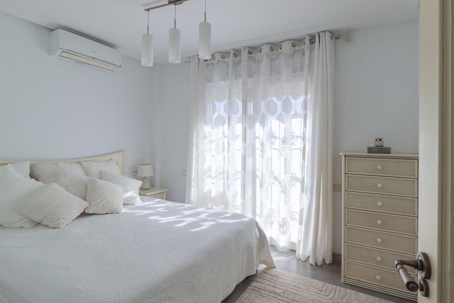 Garden in villa for sale in Orihuela Costa
