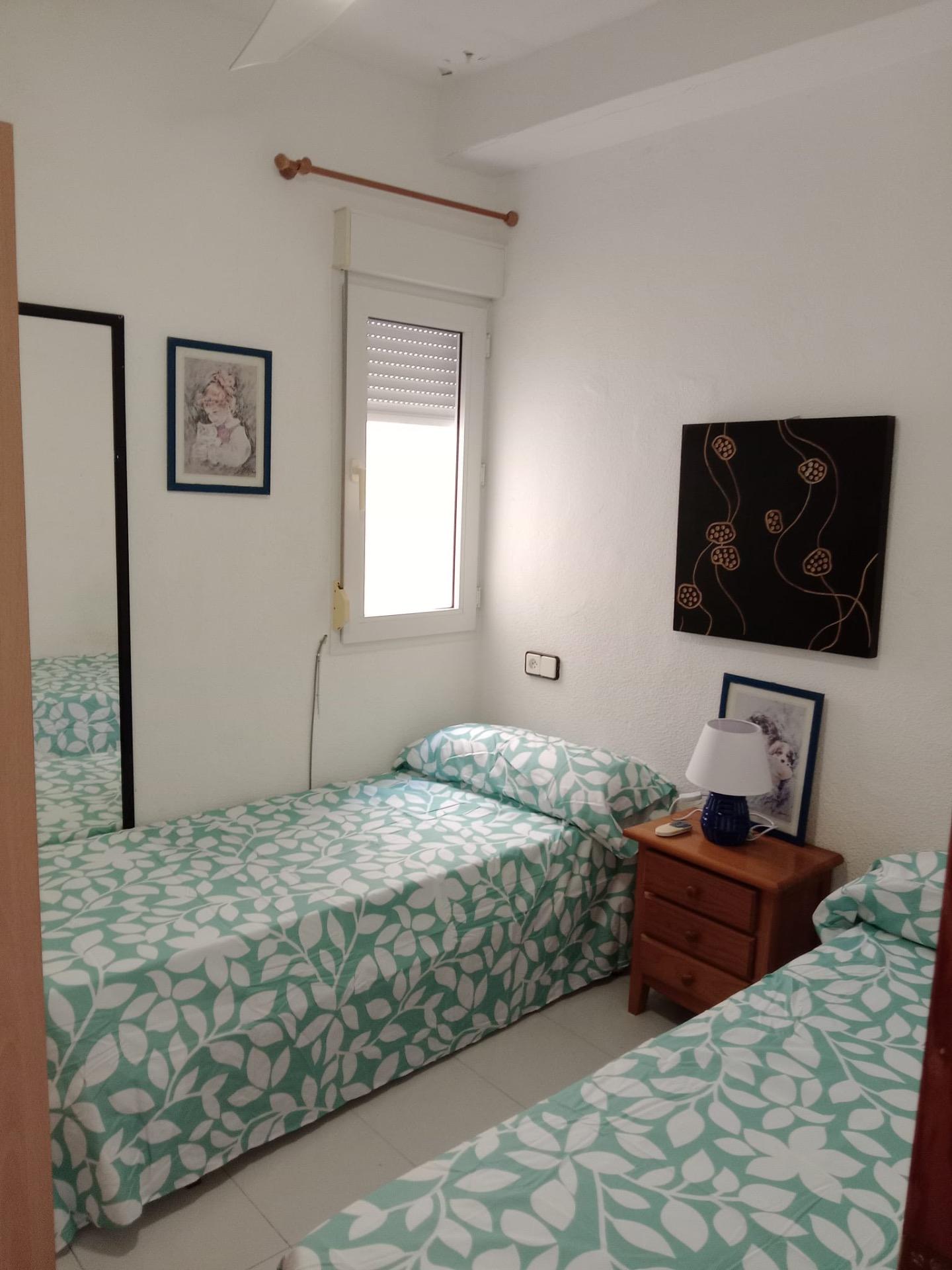 Master bedroom in apartment for sale in Torrevieja
