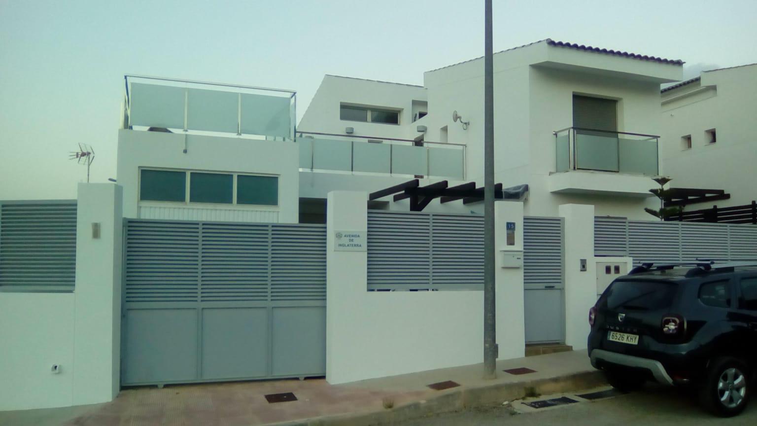 Master bedroom in villa for sale in Cox