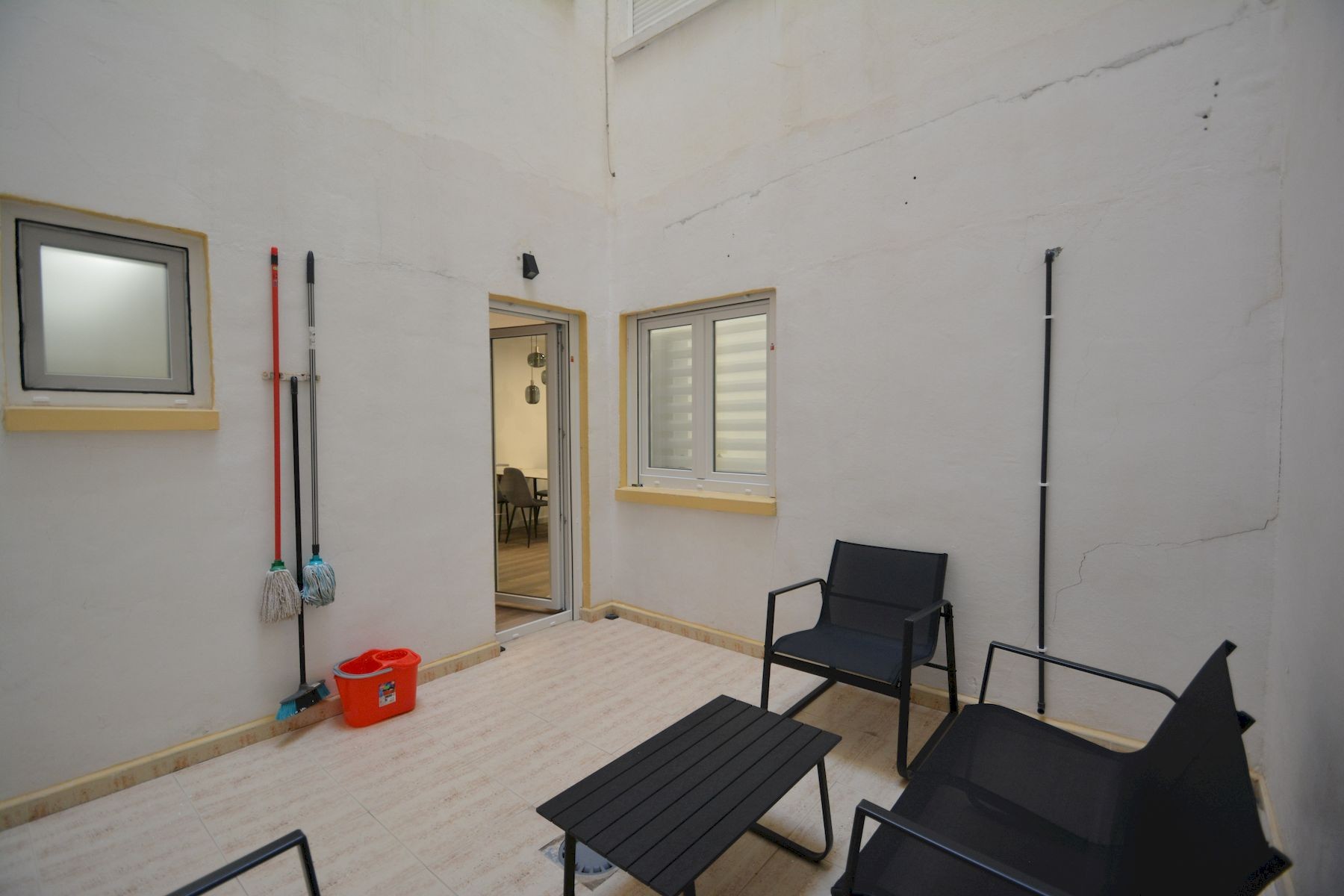 Terrace in apartment for sale in Torrevieja