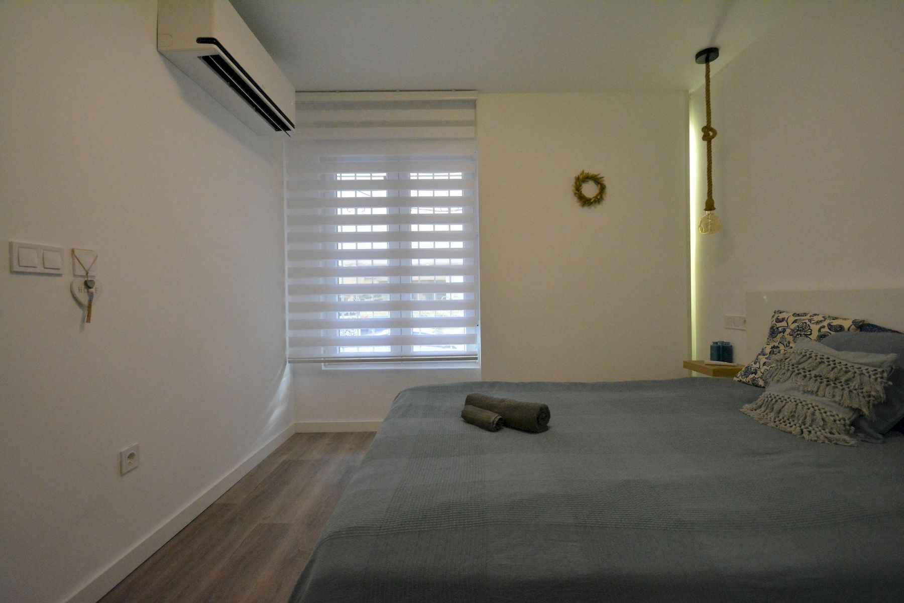 Master bedroom in apartment for sale in Torrevieja