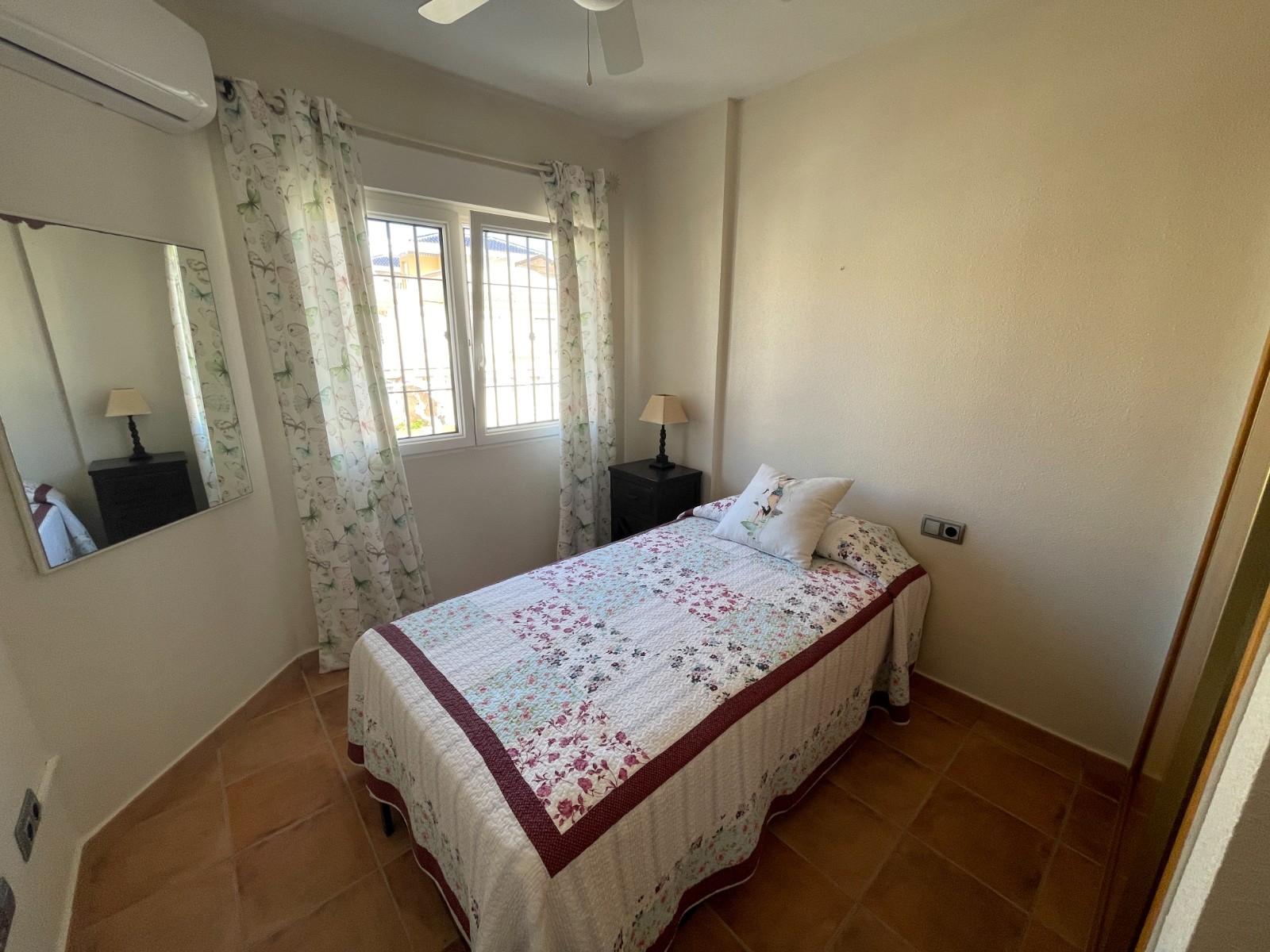 Exterior view in terraced for sale in Torre de La Horadada