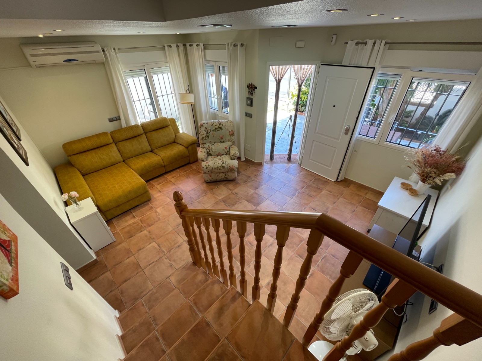 Pool area in terraced for sale in Torre de La Horadada