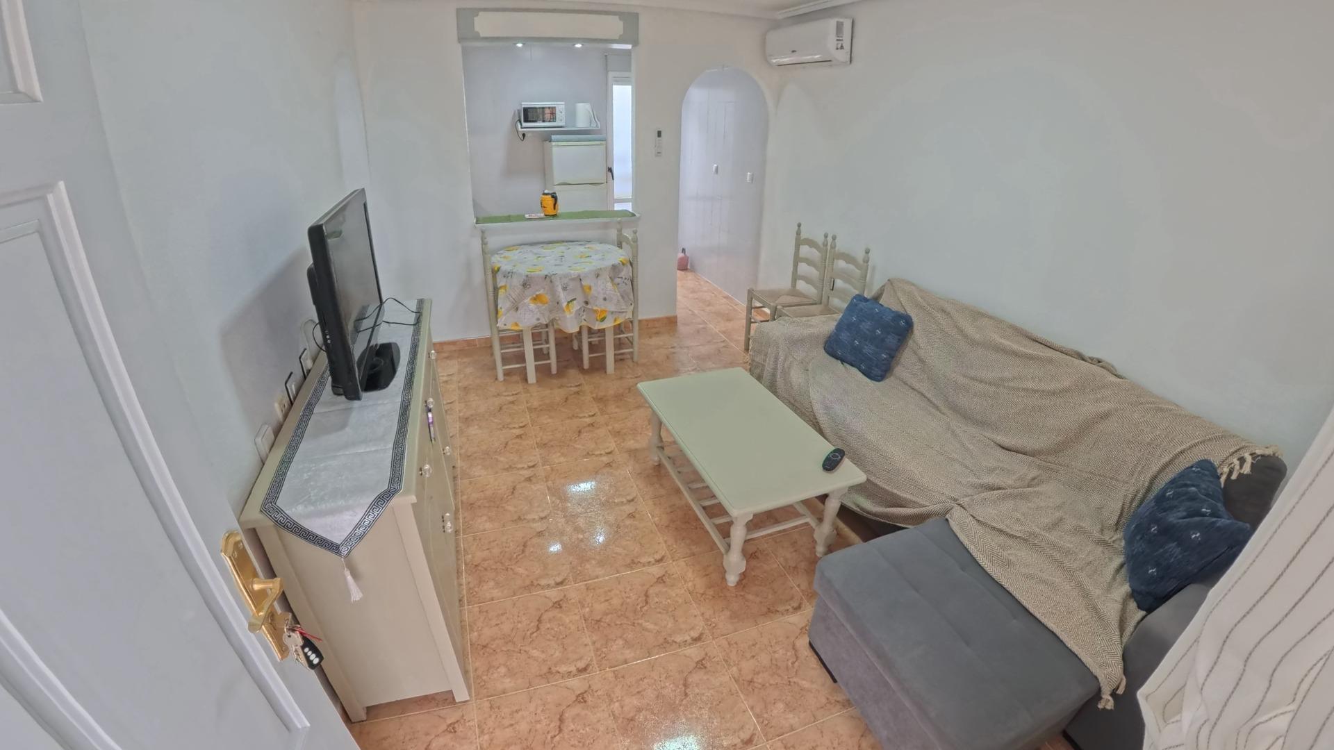 Terrace in bungalow for sale in Torrevieja